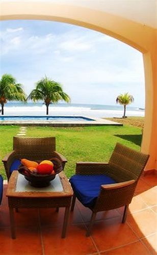 Hacienda Iguana Beach And Golf Resort Tola Εξωτερικό φωτογραφία